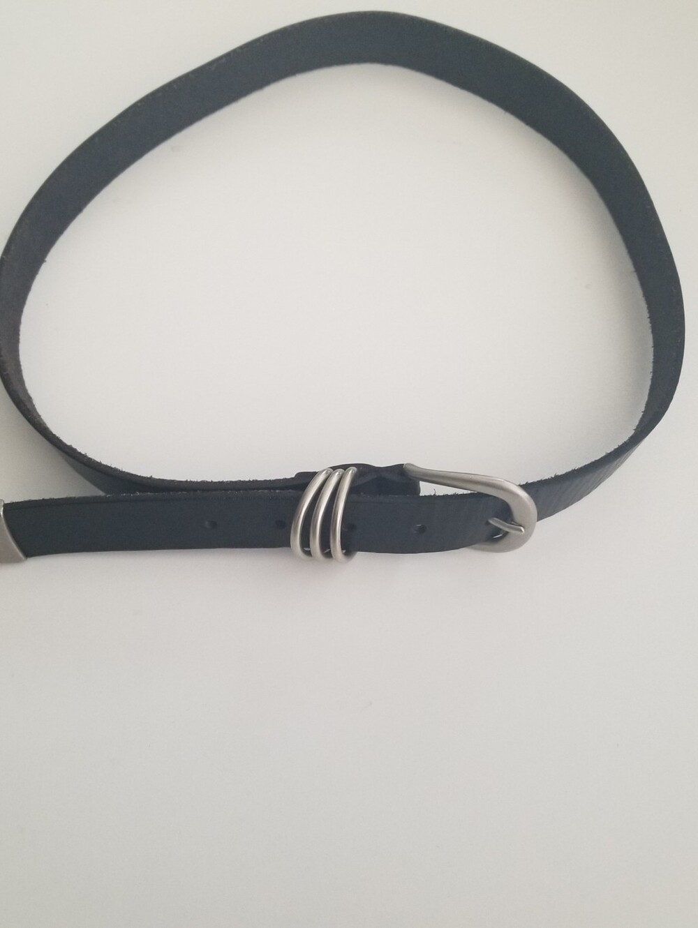 Urban Outfitters Black Genuine Leather Triple Keeper Belt Size M